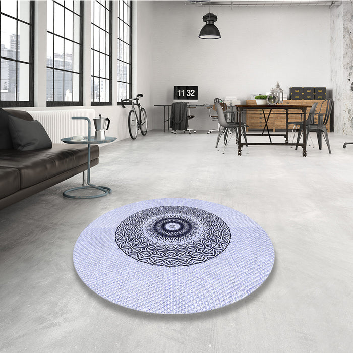 Round Patterned Lavender Blue Rug in a Office, pat1966blu