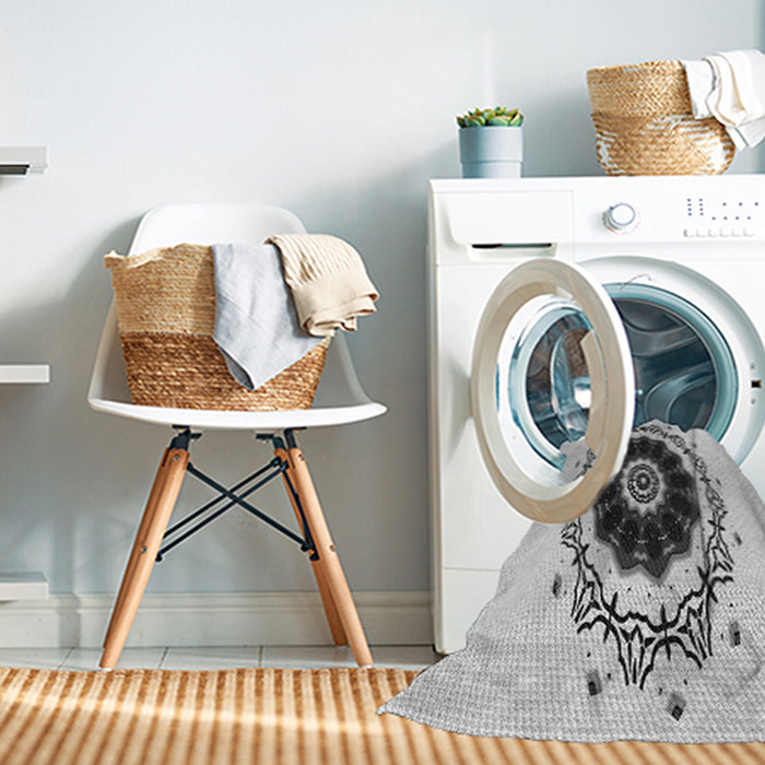 Machine Washable Transitional Platinum Gray Rug in a Washing Machine, wshpat1969gry