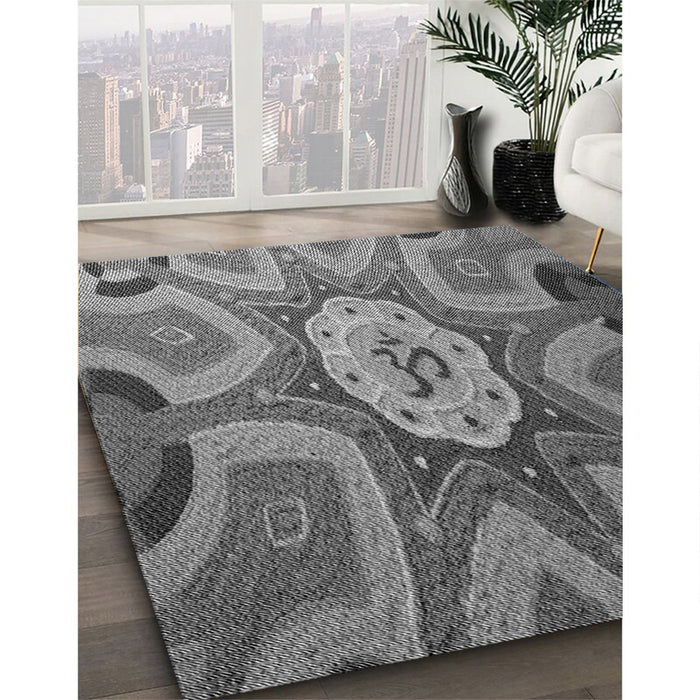 Machine Washable Transitional Gunmetal Gray Rug in a Family Room, wshpat1971gry