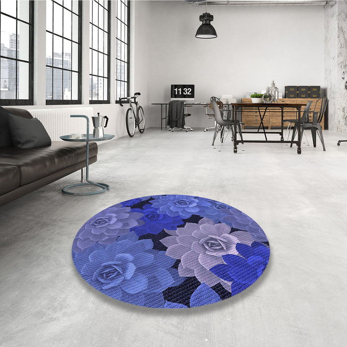 Round Patterned Sapphire Blue Rug in a Office, pat1977blu