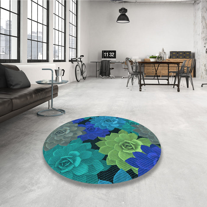 Round Patterned Blue Rug in a Office, pat1977lblu
