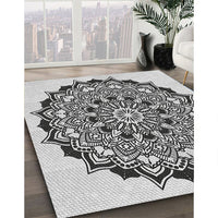 Patterned Platinum Gray Novelty Rug, pat1978