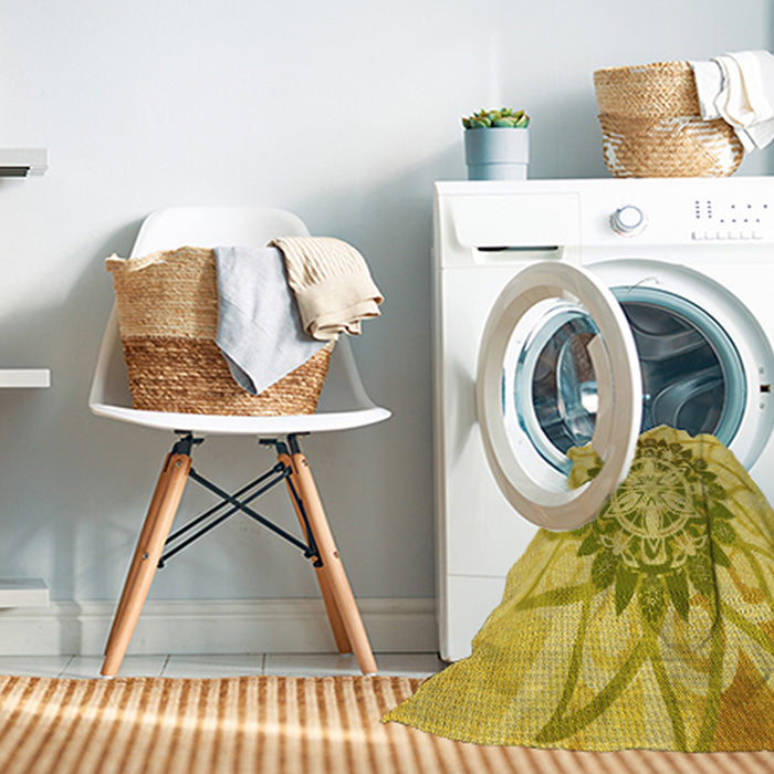 Machine Washable Transitional Yellow Rug in a Washing Machine, wshpat1986yw