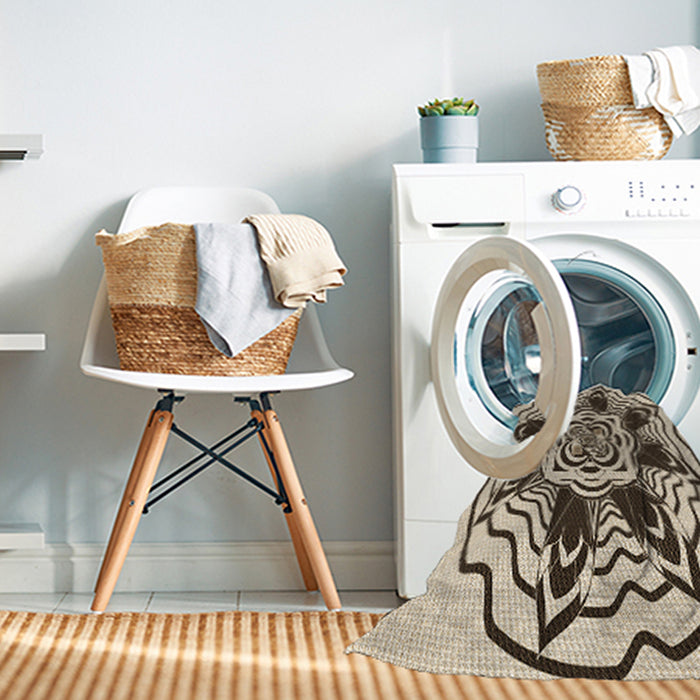 Machine Washable Transitional Vanilla Gold Rug in a Washing Machine, wshpat1988brn