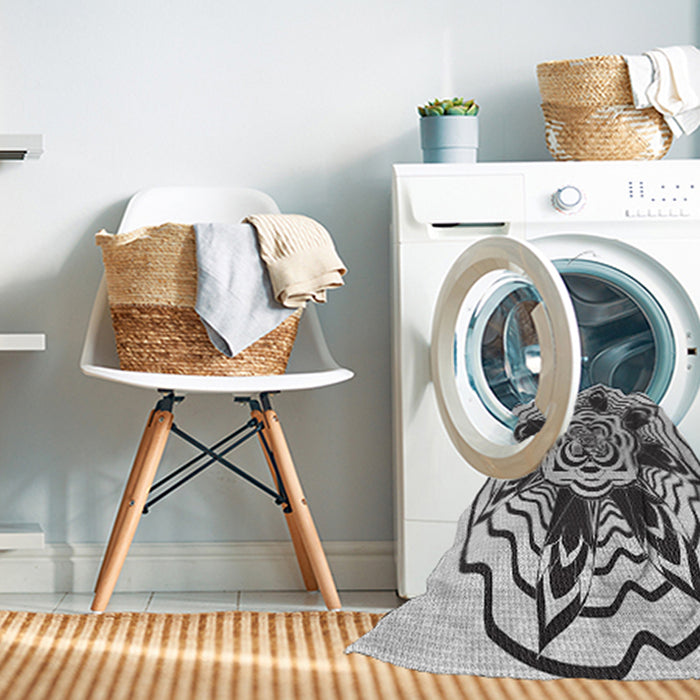 Machine Washable Transitional Platinum Gray Rug in a Washing Machine, wshpat1988