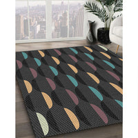 Patterned Mid Gray Novelty Rug, pat198