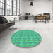 Round Patterned Medium Spring Green Rug in a Office, pat1992lblu