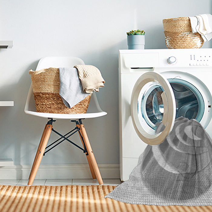 Machine Washable Transitional Platinum Silver Gray Rug in a Washing Machine, wshpat1994gry