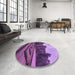 Round Patterned Purple Rug in a Office, pat1999pur