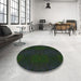 Round Patterned Medium Forest Green Rug in a Office, pat200grn