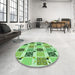 Round Patterned Green Rug in a Office, pat2017grn