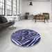 Round Patterned Night Blue Rug in a Office, pat2019blu