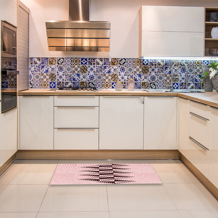 Patterned Pink Rug in a Kitchen, pat202rd