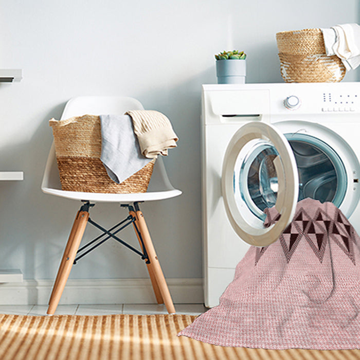 Machine Washable Transitional Pink Rug in a Washing Machine, wshpat202rd
