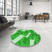 Round Patterned Green Rug in a Office, pat2027grn