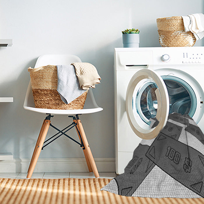 Machine Washable Transitional Silver Gray Rug in a Washing Machine, wshpat2027gry