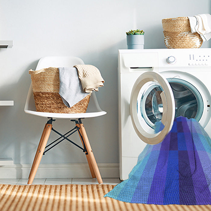 Machine Washable Transitional Blue Orchid Blue Rug in a Washing Machine, wshpat2030lblu