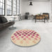 Round Patterned Golden Blonde Gold Rug in a Office, pat2031brn