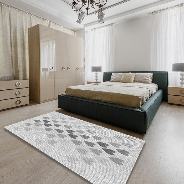 Patterned Platinum Gray Rug in a Bedroom, pat2031gry