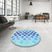 Round Patterned Blue Rug in a Office, pat2031lblu