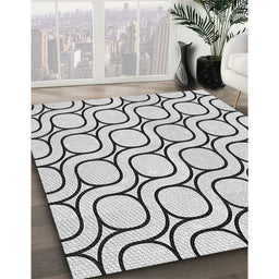 Patterned Off-White Novelty Rug in Family Room, pat2037