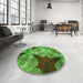 Round Patterned Neon Green Rug in a Office, pat2040grn