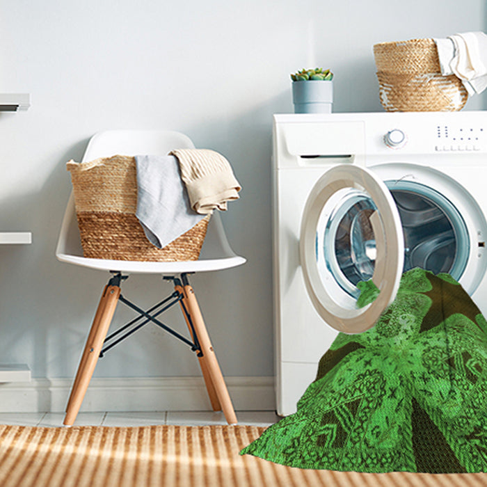 Machine Washable Transitional Neon Green Rug in a Washing Machine, wshpat2040grn