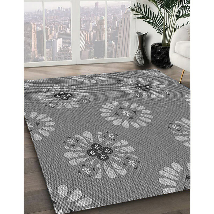 Patterned Ash Gray Rug in Family Room, pat2047gry