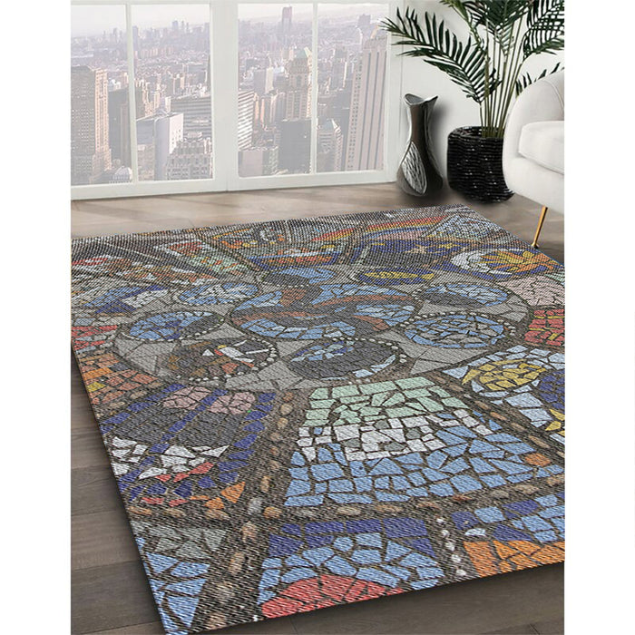 Patterned Charcoal Gray Novelty Rug in Family Room, pat2048