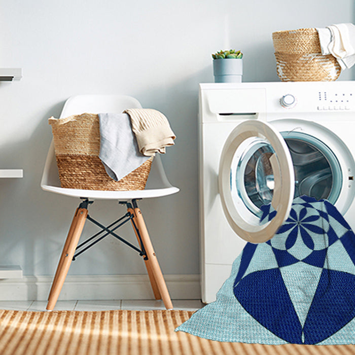 Machine Washable Transitional Blueberry Blue Rug in a Washing Machine, wshpat2049lblu