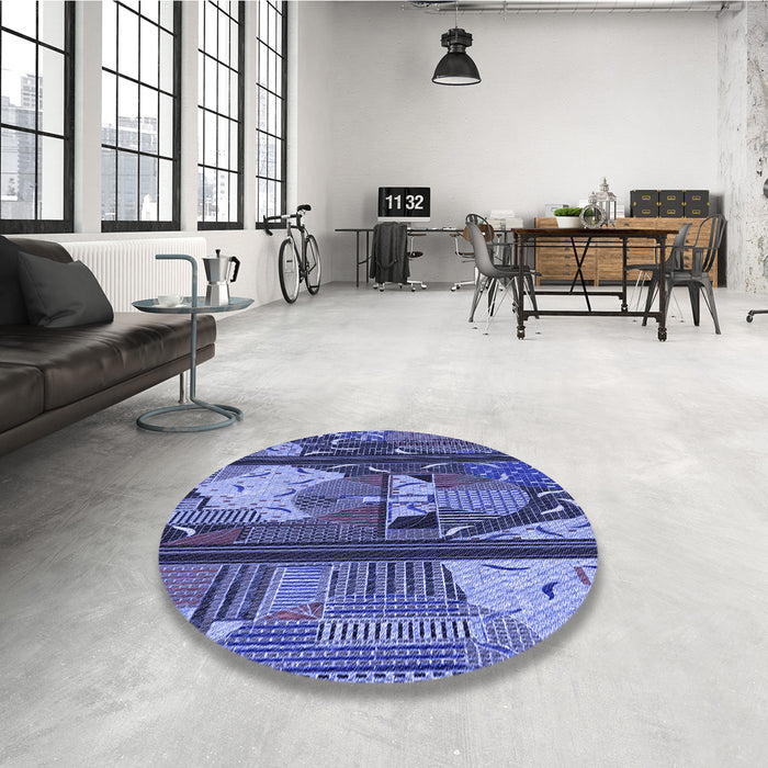 Round Patterned Sky Blue Rug in a Office, pat2051blu