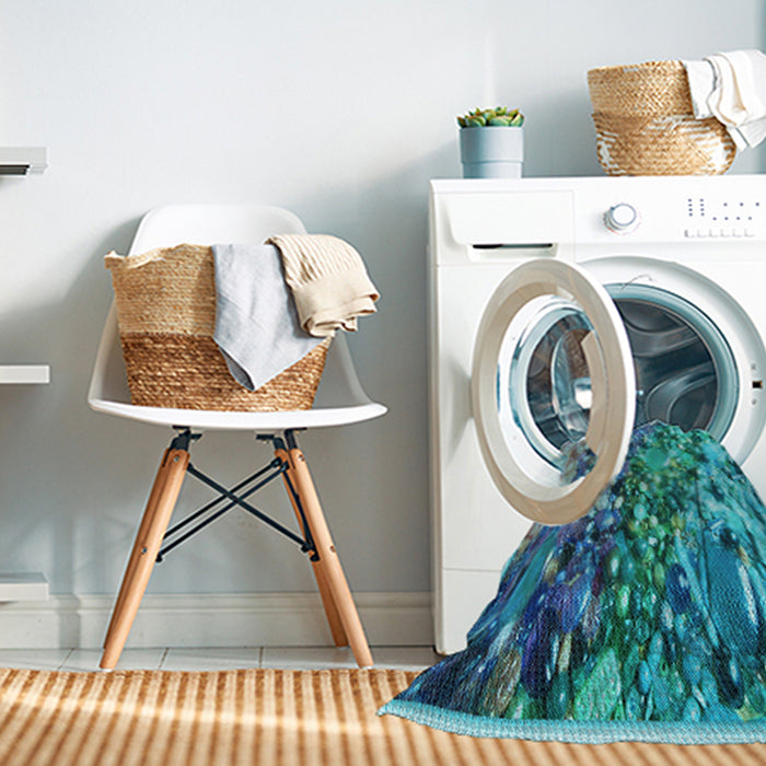 Machine Washable Transitional Turquoise Green Rug in a Washing Machine, wshpat2056lblu
