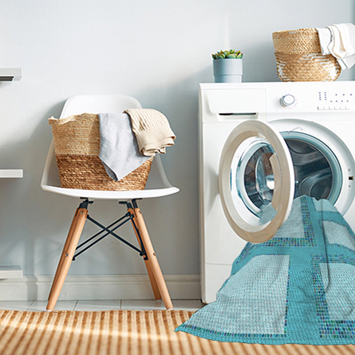 Machine Washable Transitional Blue Rug in a Washing Machine, wshpat2057lblu