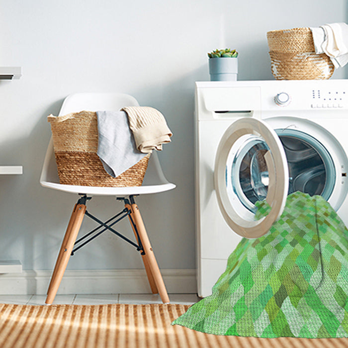 Machine Washable Transitional Jade Green Rug in a Washing Machine, wshpat2068grn