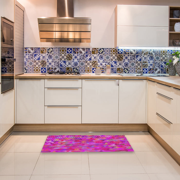 Patterned Deep Pink Modern Rug in a Kitchen, pat2069