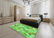 Patterned Emerald Green Rug in a Bedroom, pat2071grn