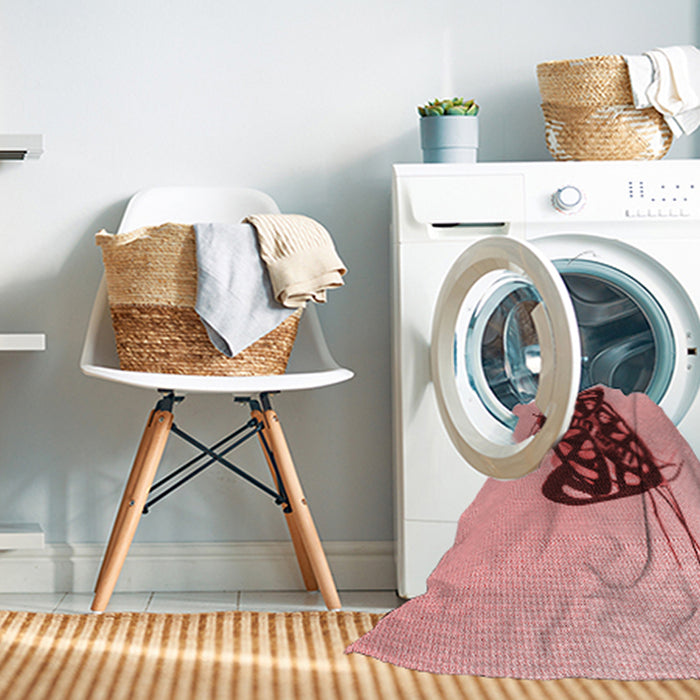 Machine Washable Transitional Red Rug in a Washing Machine, wshpat2089rd