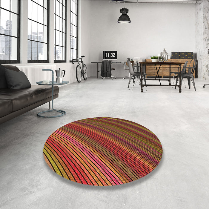 Round Patterned Saffron Red Rug in a Office, pat2096org