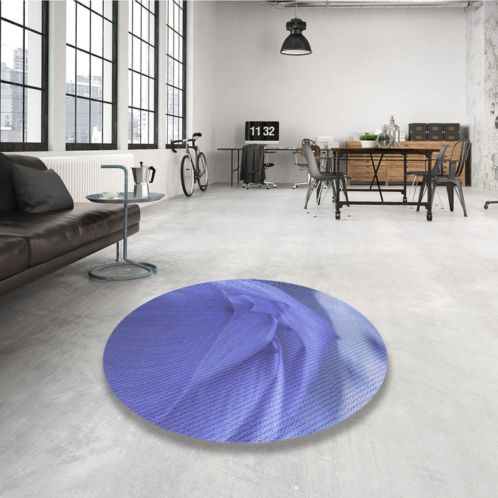 Round Patterned Sky Blue Rug in a Office, pat2099blu