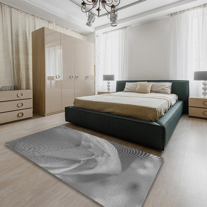 Patterned Ash Gray Rug in a Bedroom, pat2099gry