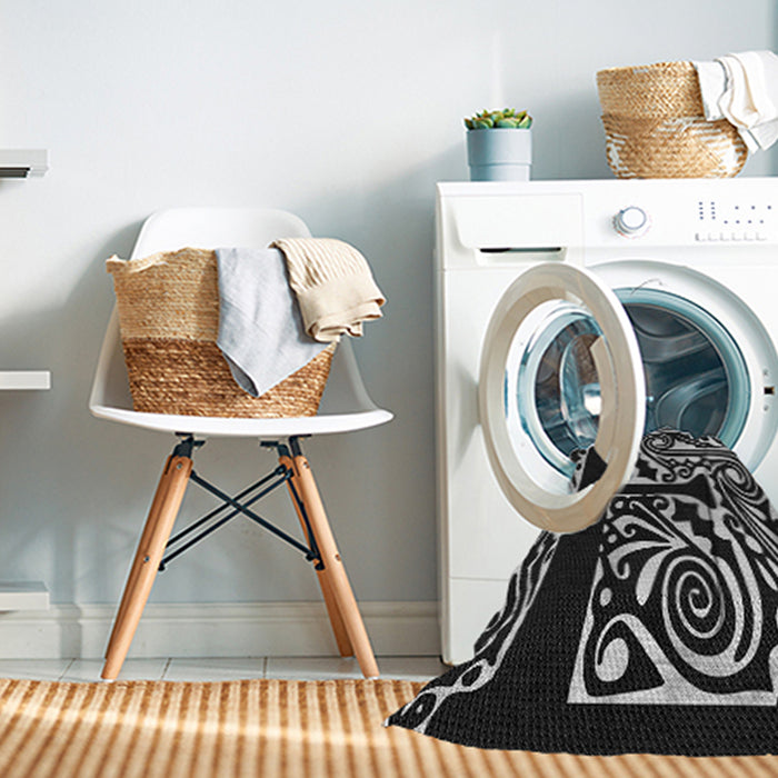 Machine Washable Transitional Dark Gray Rug in a Washing Machine, wshpat209