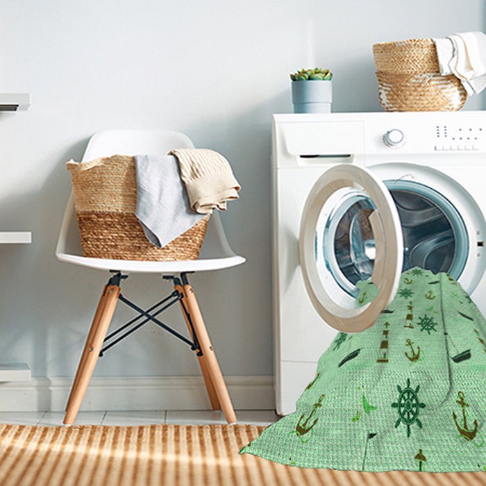 Machine Washable Transitional Light Green Rug in a Washing Machine, wshpat2102grn