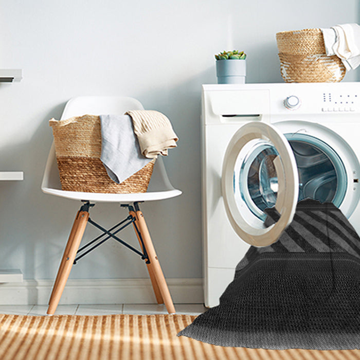 Machine Washable Transitional Carbon Gray Rug in a Washing Machine, wshpat2110gry