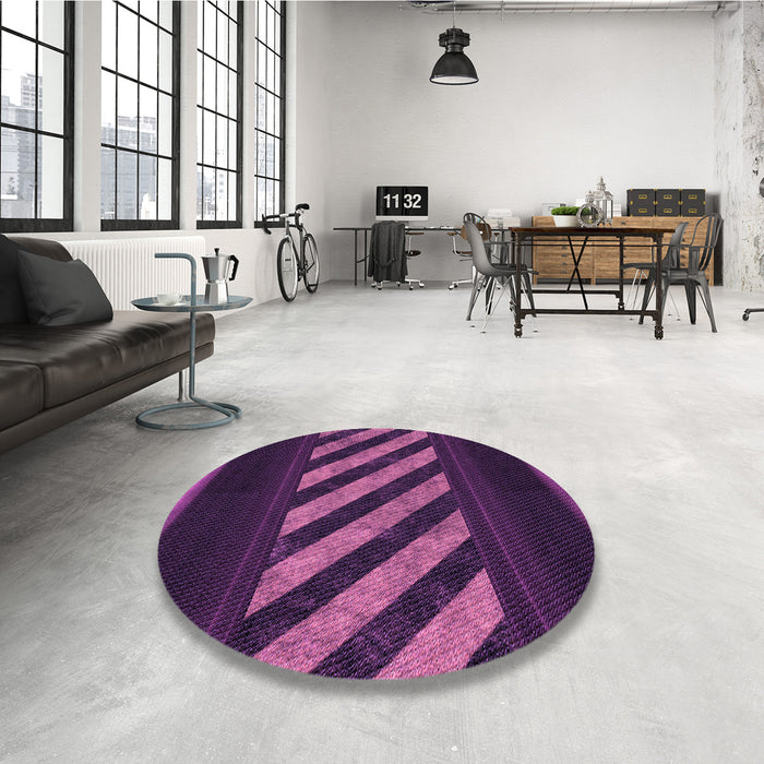 Round Patterned Orchid Purple Rug in a Office, pat2110pur