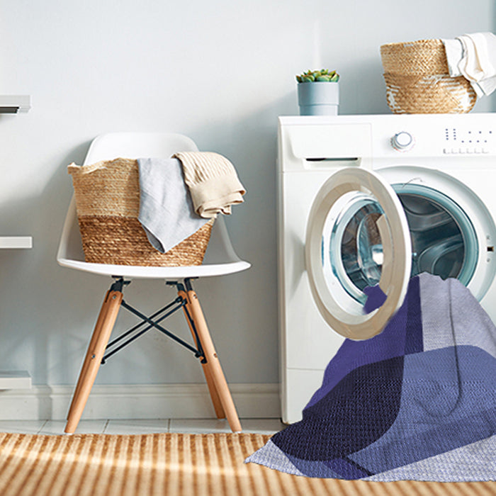 Machine Washable Transitional Blue Rug in a Washing Machine, wshpat2112blu
