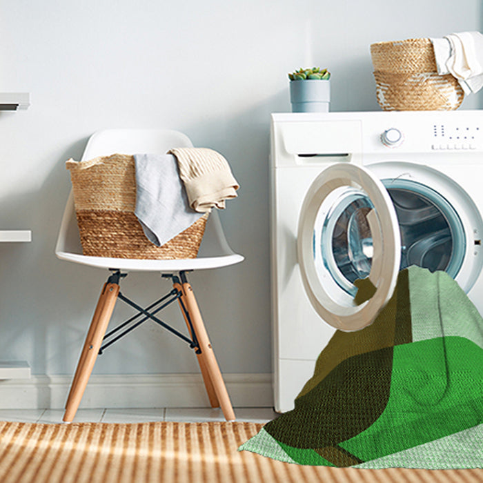 Machine Washable Transitional Pastel Green Rug in a Washing Machine, wshpat2112grn