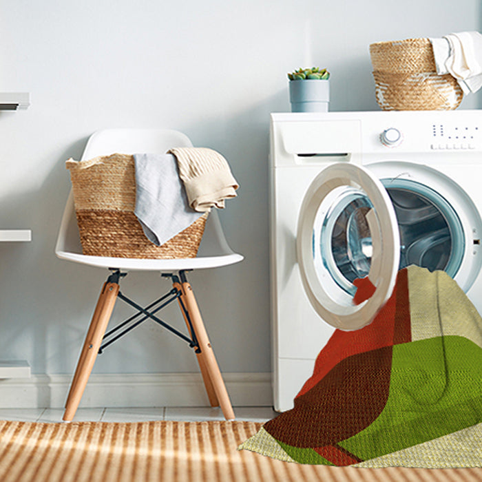 Machine Washable Transitional Red Rug in a Washing Machine, wshpat2112yw