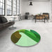 Round Patterned Jade Green Rug in a Office, pat2113grn