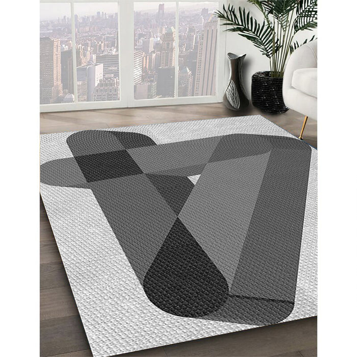 Machine Washable Transitional Platinum Silver Gray Rug in a Family Room, wshpat2115gry