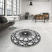 Round Patterned Platinum Gray Rug in a Office, pat2137gry